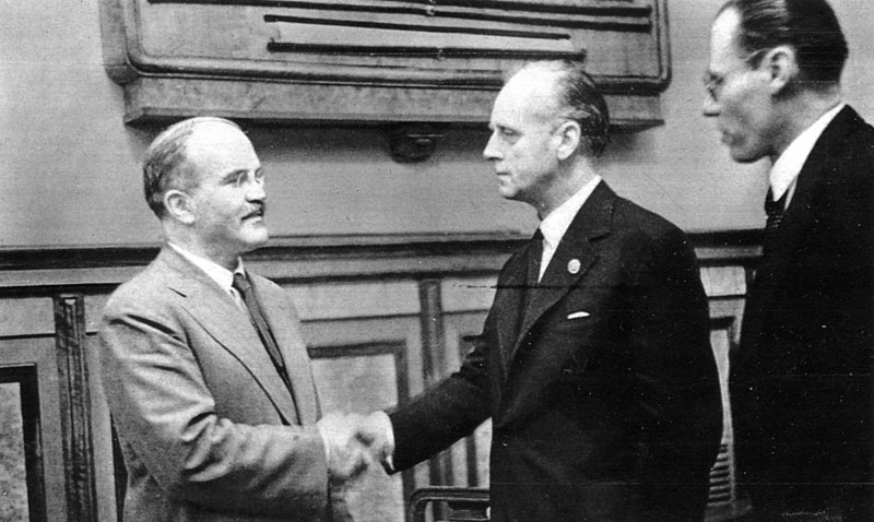 10 de fevereiro de 1940: Alemanha e URSS assinam tratado comercial 